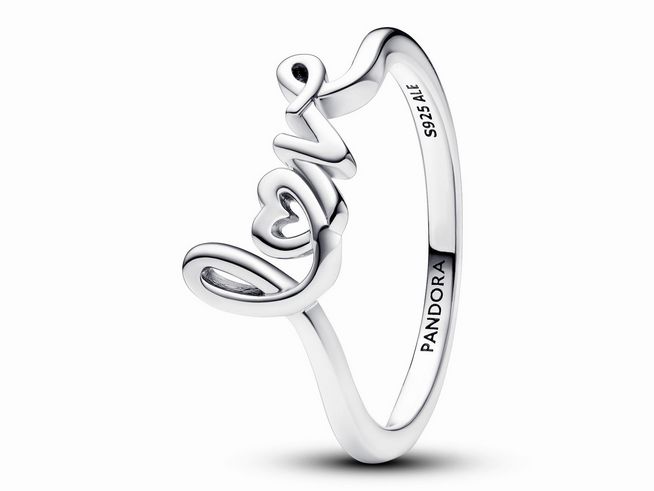 193058054-0 Handgeschriebener Love Ring aus Sterling Silber von Pandora in Größe 54 mit fließender Schrift und Herz-Detail, zeitloses Design für besondere Anlässe.