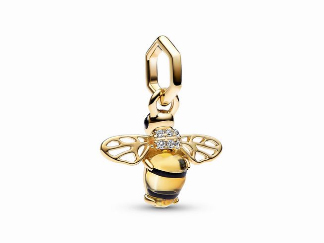 Funkelnder Biene Charm-Anhänger von Pandora in Gelbgold Vergoldung mit schimmernden Details und einem glänzenden Körper, ideal für personalisierte Schmuckstücke.