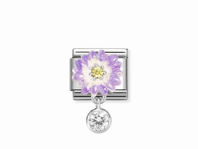 Charm aus Silber 331814 in Form einer lila Margerite mit brillantem Zirkonia und Emaille in Weiß-Gelb, gefertigt von Nomination, mit einem funkelnden Anhänger.