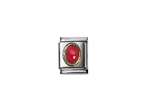 Ovaler Stein in Koralle Rot von Nomination, umgeben von einem goldfarbenen Rahmen und auf einem silbernen Hintergrund, geeignet als Schmuckstück für Armbänder oder Anhänger.