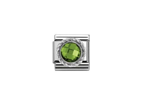 433060104-0 Elegante Nomination Classic 330601 004 in Grün mit SilverShine Zirkonia, umgeben von einer dekorativen Silberumrandung, ideal für stilvolle Schmuckkreationen.