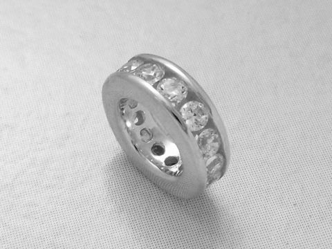 Süßer filigraner Memorie Taufring 925 Sterling Silber von Juwelier Harnisch, glänzende Zirkonia-Steine sind rundum eingearbeitet und verleihen dem Ring eine elegante Ausstrahlung.