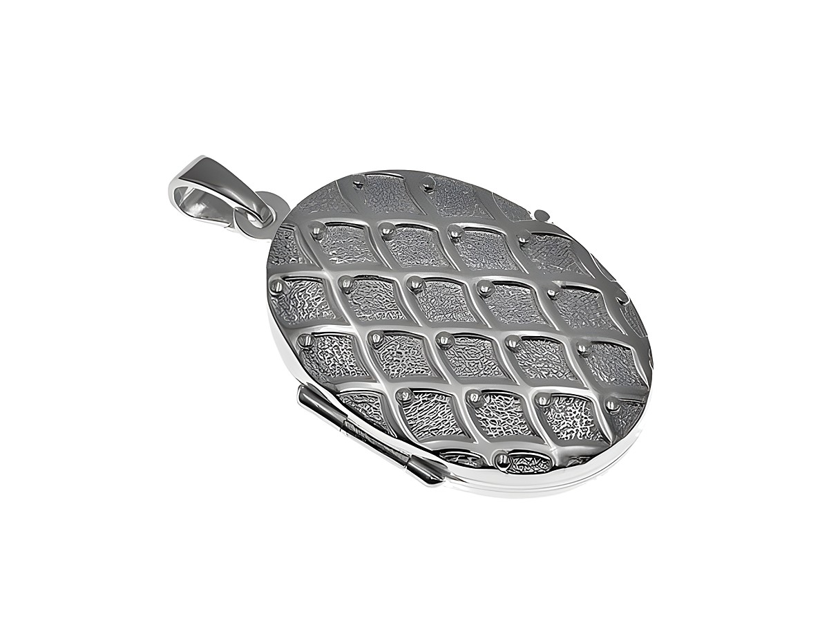 Silber Medaillon, oval und teilmattiert, zeitloses Design, hergestellt von Juwelier Harnisch, mit strukturiertem Oberflächenmuster. Ideal zur Aufbewahrung kleiner Erinnerungen.