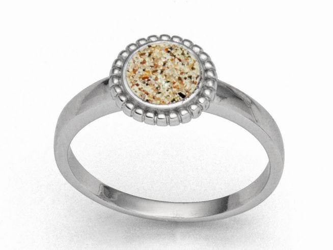 Sterling Silber Ring mit rundem Sanddesign in der Mitte, eingefasst von einer feinen Perlenkante, ideal für einen eleganten und natürlichen Look, Größe 54.