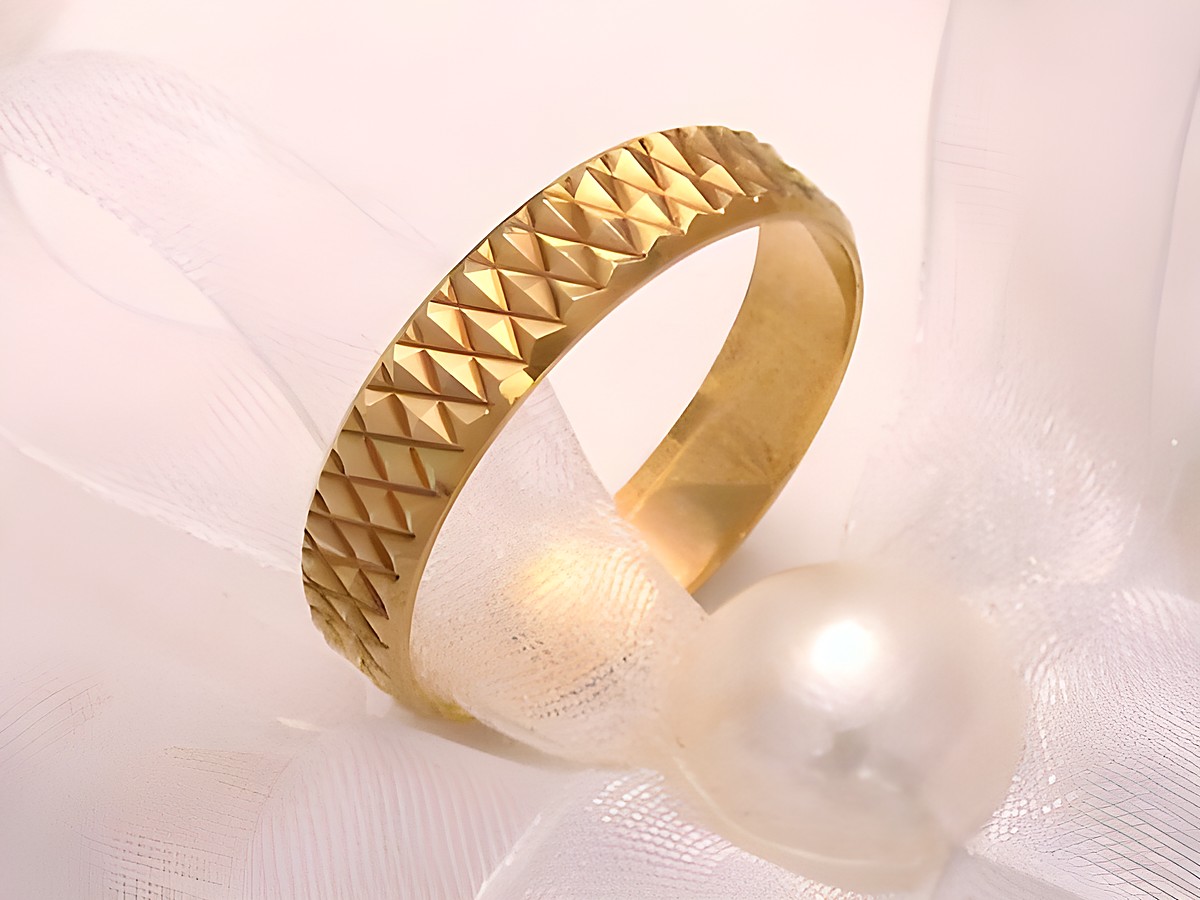 Trauring Ehering Muster in Gold 585, Gr. 64/20,4, mit strukturierter Oberfläche, Hersteller Juwelier Harnisch, elegant und passend für den besonderen Anlass.