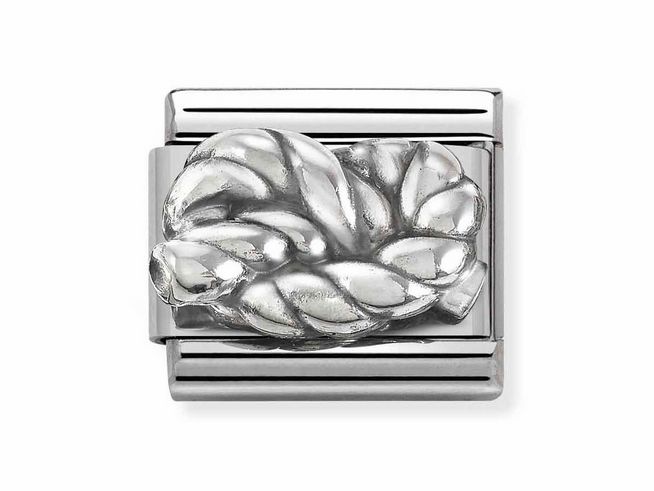 Edelstahlarmband mit oxidierten Symbolen in klassischem Design, dargestellt durch einen Knoten aus hochwertigem Silber, ideal für stilvolle Schmuckliebhaber.