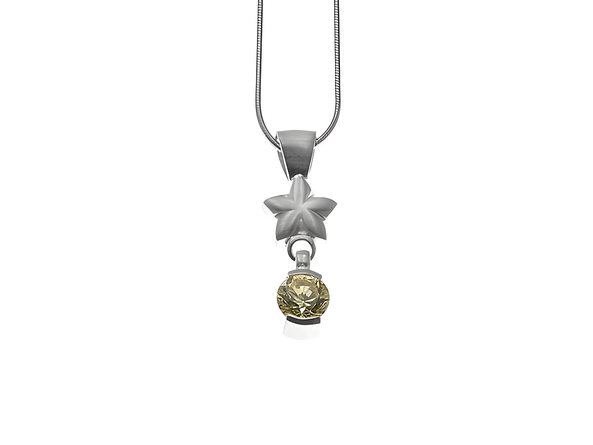 Kette mit Anhänger aus Sterling Silber in Form eines Sterns und champagnerfarbenem Zirkonia, Hersteller Juwelier Harnisch, ideal als hochwertiges Schmuckstück für besondere Anlässe.