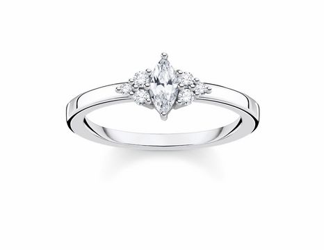 56969407-0 Thomas Sabo TR2325-051-14-54 Ring Größe 54 aus Silber mit klarem Zirkonia, in elegantem Design mit einem zentralen Zirkonia und weiteren kleinen Einsätzen für funkelnden Glanz.