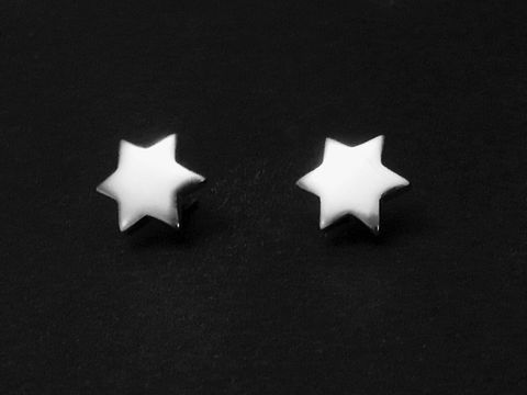 Silber Ohrringe Stern Ohrstecker rhodiniert vom Hersteller Juwelier Harnisch ohne Stein in schlichtem Design. Ideal für jeden Anlass und perfekt als modisches Accessoire.