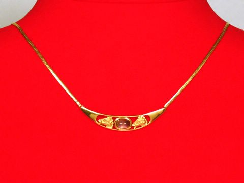 44018-0 Collier Goldkette 333 mit einem zarten Mittelteil aus Amethyst, elegant und stilvoll, Hersteller: Juwelier Harnisch, Länge 42 cm. Ideal für besondere Anlässe oder als Geschenk.