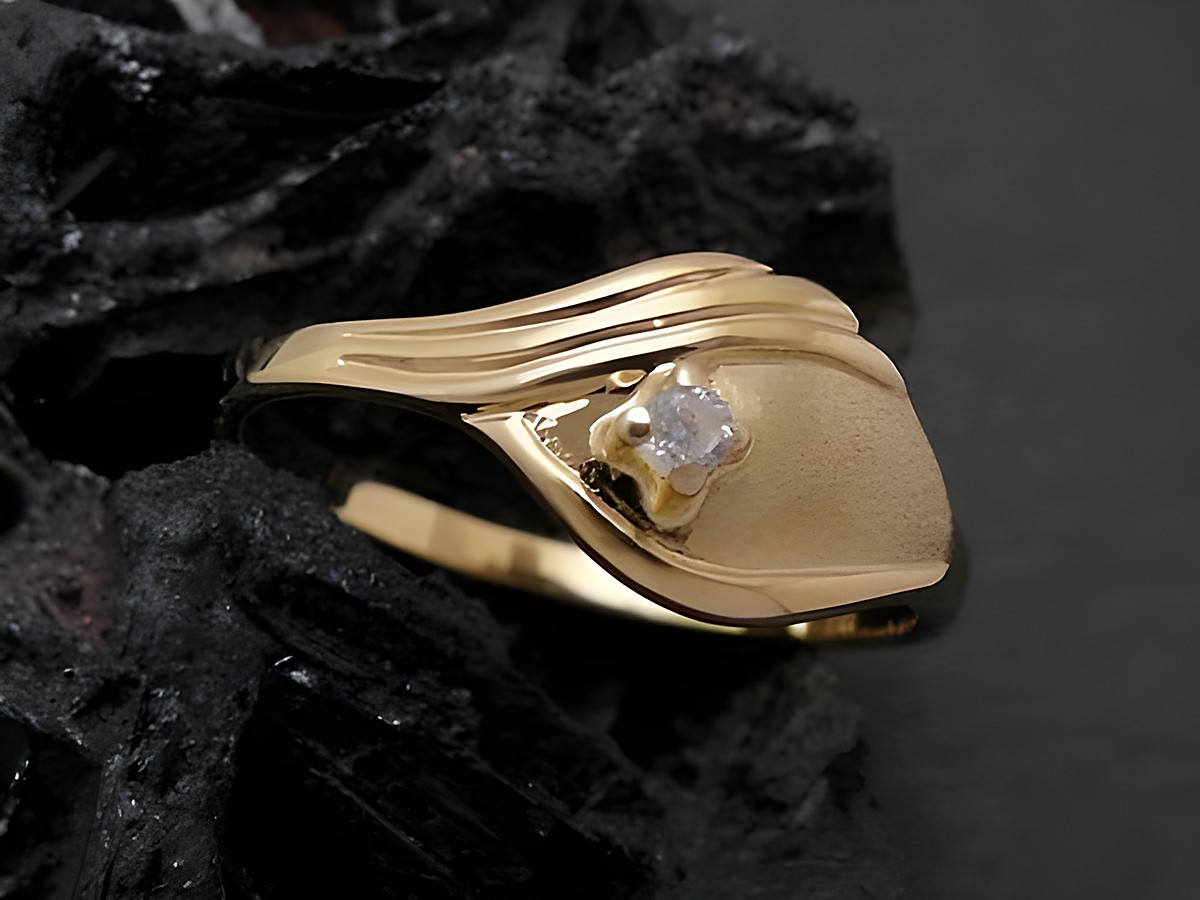 Gold Ring reizend Gold 333 Zirkonia Goldring Gr. 54 Hersteller Juwelier Harnisch bis Gr. 54/17,5. Der Ring zeigt ein elegantes Design mit einem funkelnden Zirkonia-Stein.