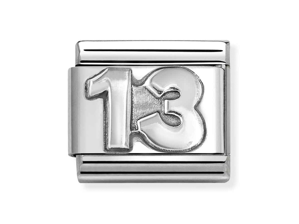 Nomination Sterling Silber 330101 75 - 13 Element - Classic Silber Sterling Silber 330101 75 - 13 Element - Classic Silber von Nomination zeigt einen glänzenden silbernen Charm mit der Zahl 13 auf der Vorderseite, ideal für personalisierte Schmuckstücke.