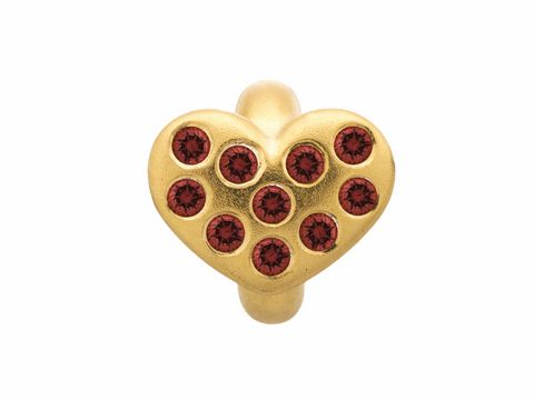 Goldfarbener Charme in Herzform mit roten Steinchen, Hersteller Endless, Modell Garnet Hearts, ideal für eine besondere Geschenkidee oder zur Verschönerung von Schmuckstücken.