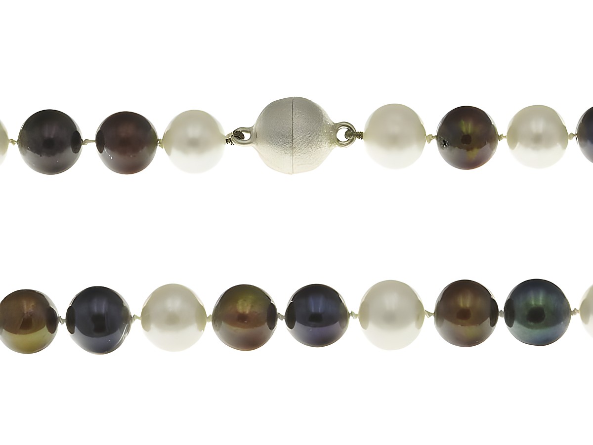 Perlenkette 51 cm mehrfarbig aus Süßwasser Zuchtperlen vom Hersteller Juwelier Harnisch mit bunten Perlen und schickem Verschluss. Ideal als stilvolles Accessoire.
