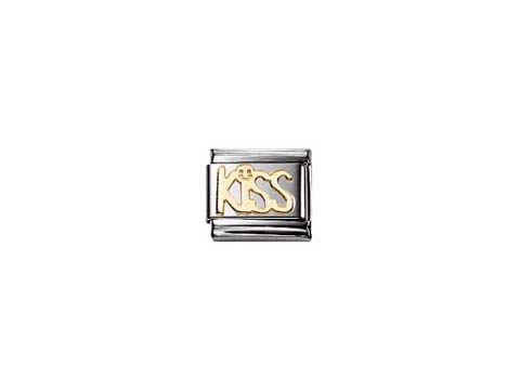 Schriftzug "KISS" in gold auf einem silbernen Hintergrund, hergestellt von Nomination, ideal für elegante Armbänder und Schmuckstücke, verleiht einen modernen und stilvollen Akzent.