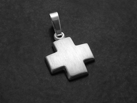Kreuz Anhänger aus Sterling Silber, mattiert und schlicht, hergestellt von Juwelier Harnisch, perfekt für einen eleganten Look.