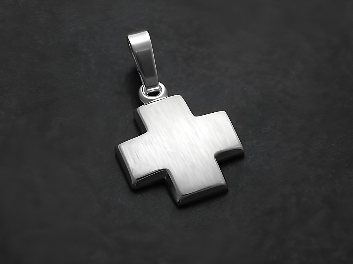 Kreuz Anhänger aus Sterling Silber, mattiert und schlicht, hergestellt von Juwelier Harnisch, perfekt für einen eleganten Look.