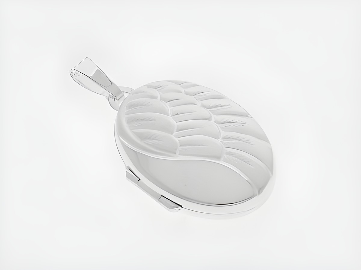 Silber Medaillon oval mit magischen Flügeln, teilmattiert, Hersteller Juwelier Harnisch, elegant gestaltet und ideal zum Aufbewahren von Erinnerungen.