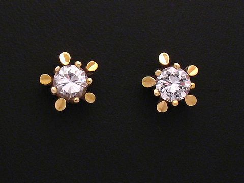 Ohrringe Zirkonia Gold 585 Ohrstecker vom Hersteller Juwelier Harnisch, funkelnde Zirkonia Steine mit goldenen Details, elegantes und zeitloses Design für jeden Anlass.