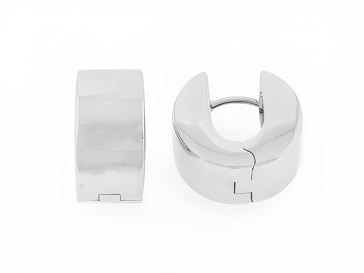 Silber Creolen rhodiniert mit einem Durchmesser von 1,4 cm, elegant und zeitlos, hergestellt von Juwelier Harnisch, ideal für jeden Anlass, bis 15 mm.