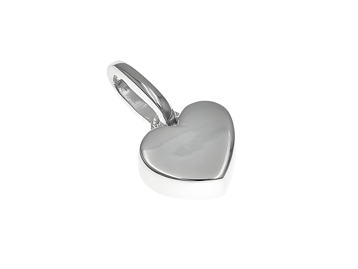 Anhänger aus poliertem Sterling Silber in Herzform, hergestellt von Juwelier Harnisch, mit einem plastischen Design, ideal als Geschenk oder für persönliche Schmuckkollektionen.