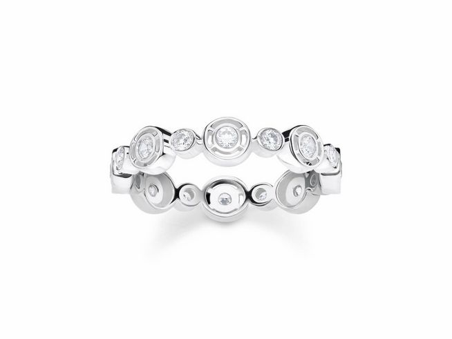 Eleganter Ring von Thomas Sabo in Silber mit weißen Zirkonia-Steinen, Größe 56, mit ansprechendem Design aus runden Elementen, ideal als Schmuckstück für besondere Anlässe.