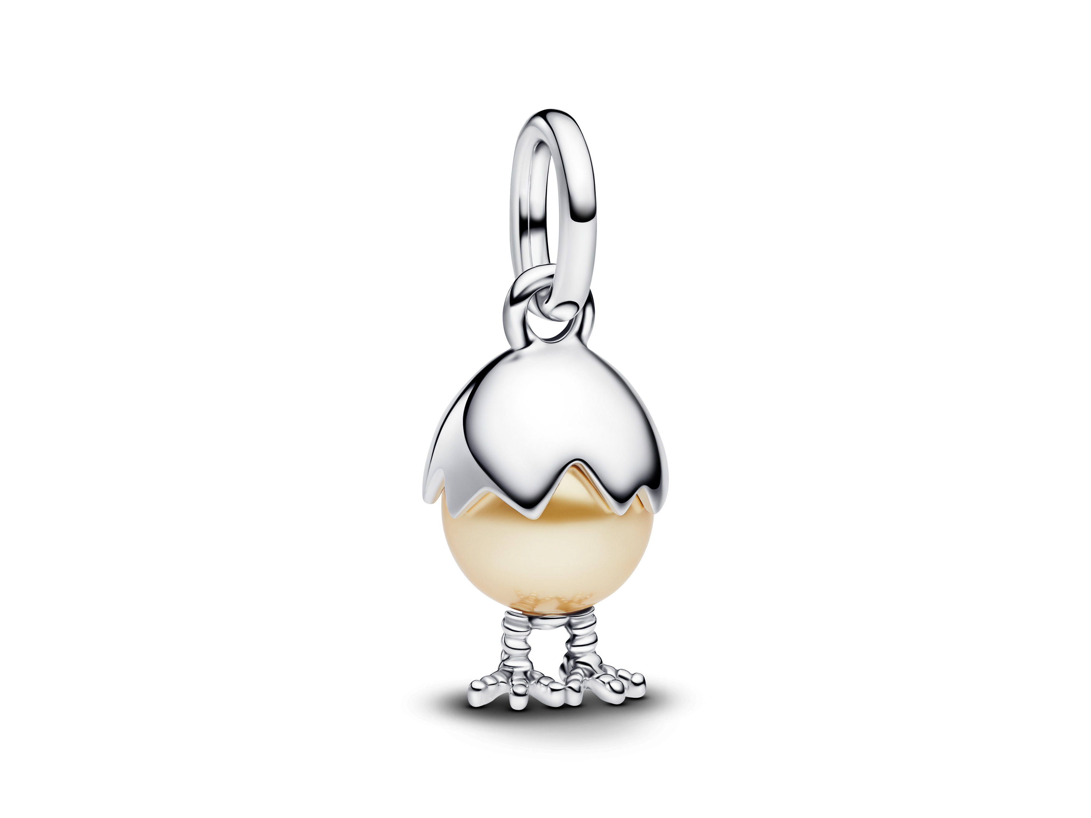 Charm in Form eines Ostereis aus Sterling Silber mit gelbem Innenleben und kleinen Füßen. Ideal für Ostern, Hersteller Pandora Neuheiten.