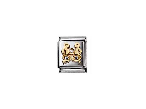 NOMINATION Big Zirkonia Zwilling 032302 03 zeigt ein charmantes Design der Zwillinge mit goldenen Akzenten und funkelnden Zirkonia-Steinen auf einem silbernen Hintergrund, perfekt für Schmuckliebhaber.