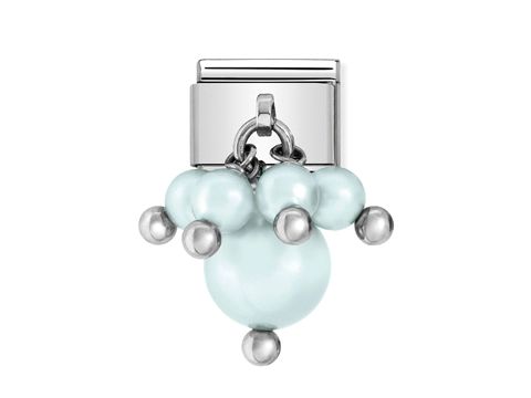 Charm in pastellblau von Nomination Classic, bestehend aus mehreren runden Perlen und Metallakzenten, ideal für die individuelle Gestaltung von Armbändern.