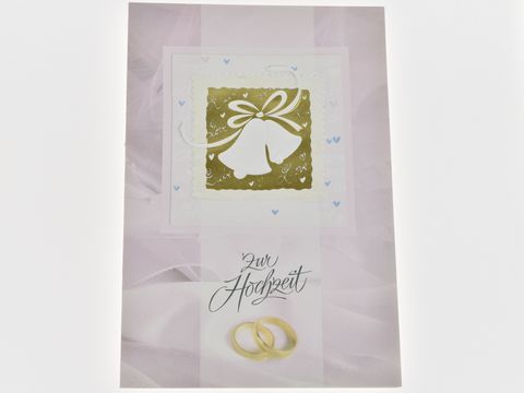 Hochzeitskarte in Rosa mit goldenen Glocken und Ringen, umrahmt von zarten Motiven. Hersteller Juwelier Harnisch. Perfekt für Hochzeitsgrüße.