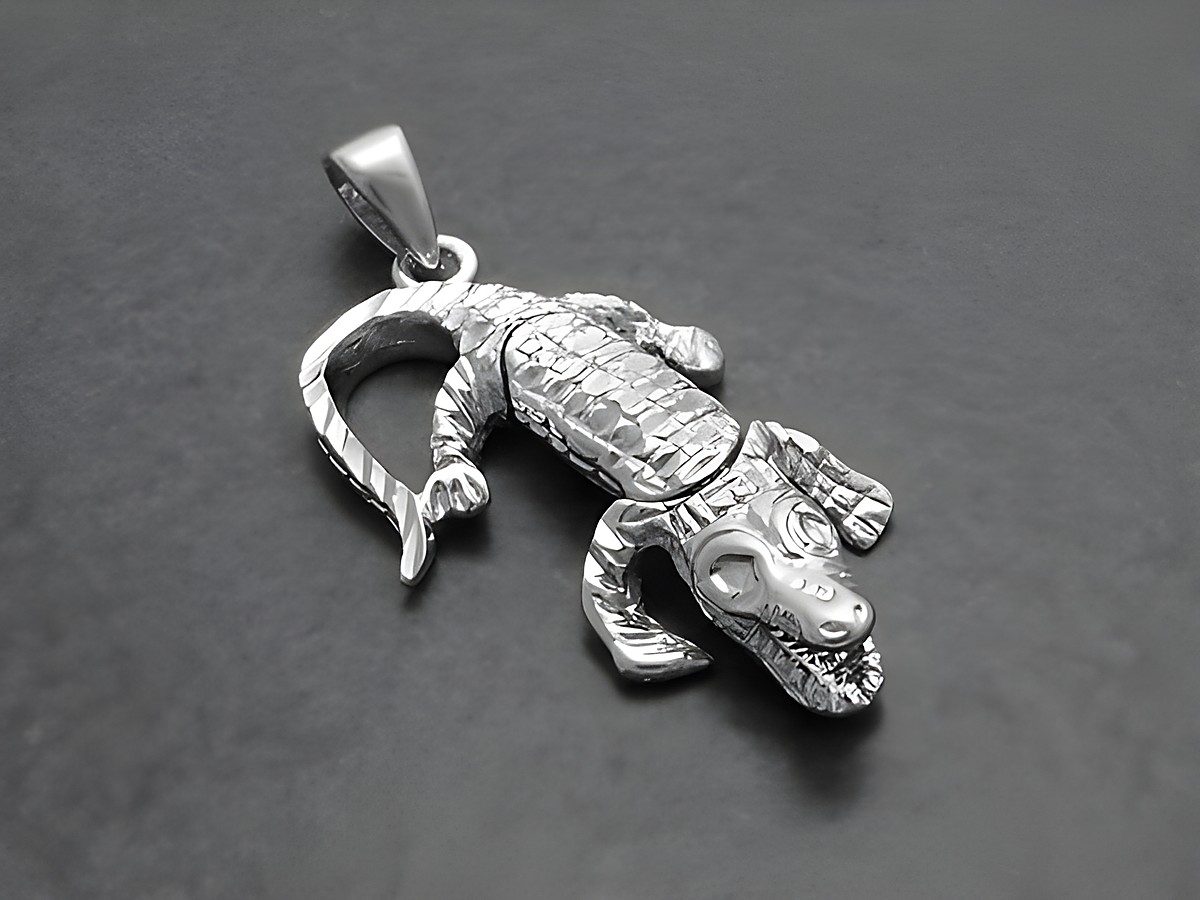 Krokodil Sterling Silber Anhänger beweglich rhodiniert, Hersteller Juwelier Harnisch, für Tierliebhaber geeignet. Ideal als modisches Accessoire oder Geschenk.