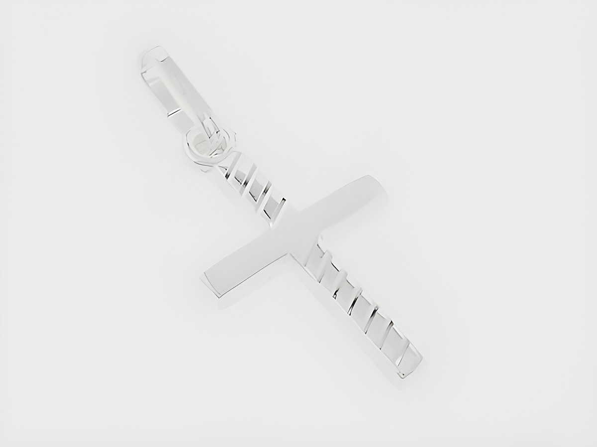 Kreuz Silber Anhänger in modernem Design, teilmattiert und diamantiert, Hersteller Juwelier Harnisch, mit feinem Muster für eleganten Schmuckstil.