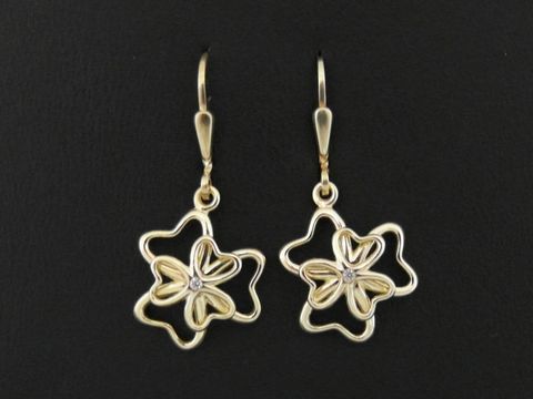 Blume Ohrhänger anmutig aus Sterling Silber vergoldet mit Zirkonia, Hersteller Juwelier Harnisch, elegante Ohrhänger mit funkelndem Stein in Blumenform.
