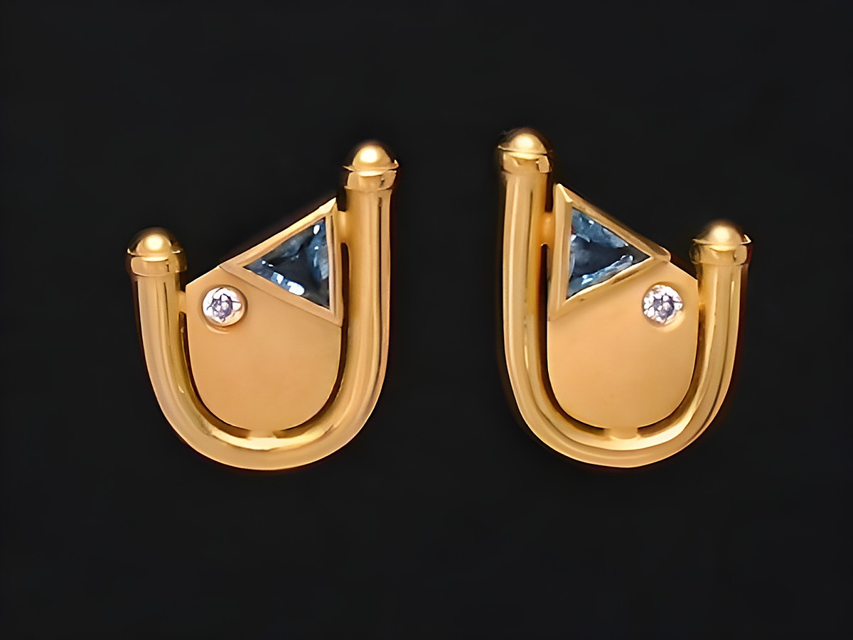 Gold Ohrringe originell aus Gold 585 mit Edeltopas und Zirkonia, Hersteller Juwelier Harnisch, in geschmackvollem Design mit klaren Linien und ansprechendem Farbenspiel.
