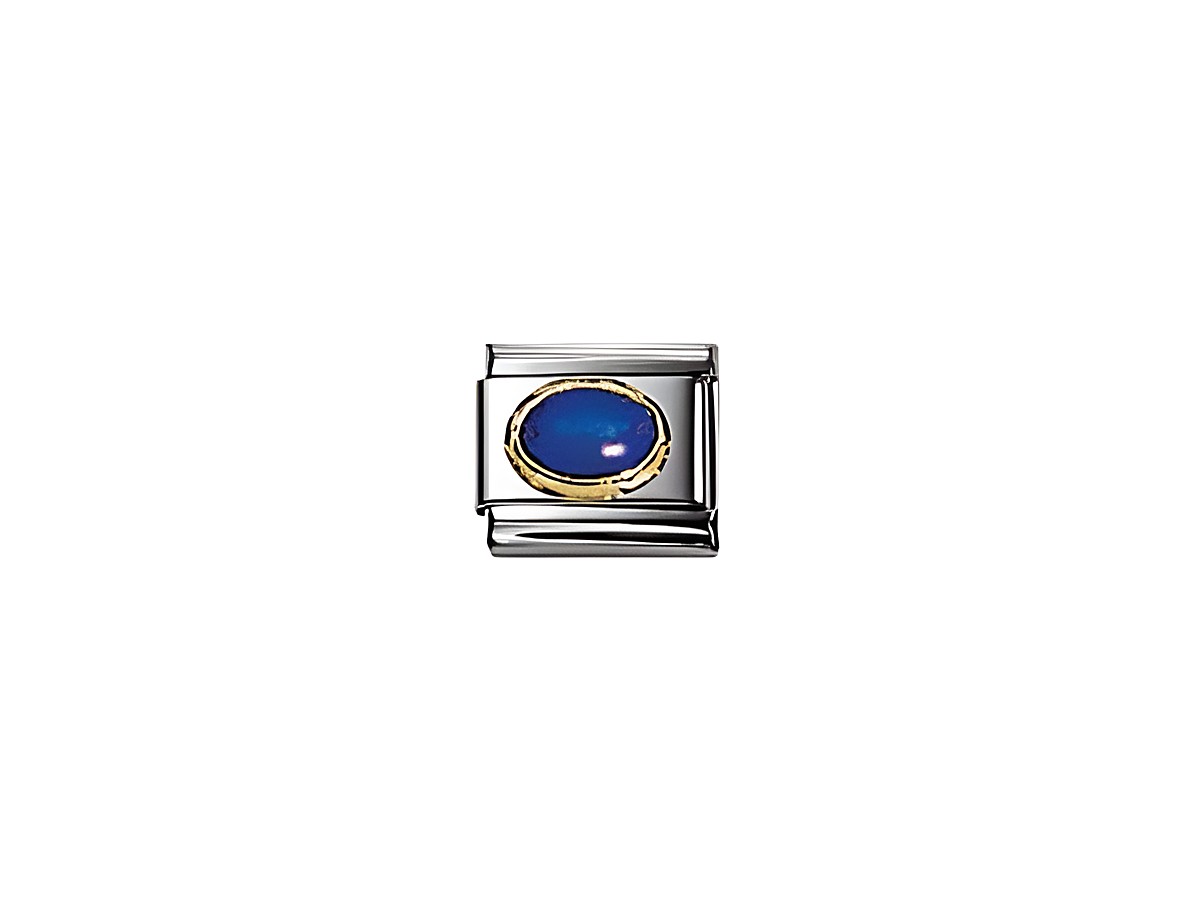 Nomination Classic Steine Oval Lapisazuli zeigt einen ovalen blauen Lapisazuli-Edelstein, umrahmt von einem goldfarbenen Element auf einem silbernen Modul für Armbänder.