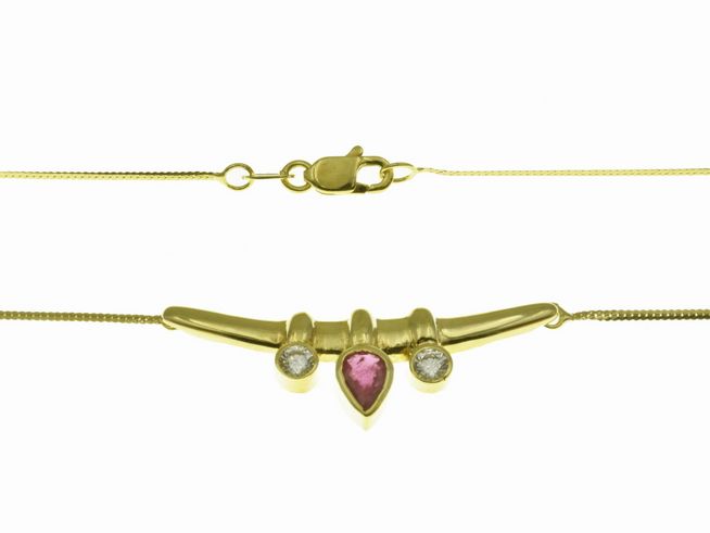 Mittelteilcollier aus Gelbgold 333 mit Rubin und Zirkonia, 42 cm lang, elegant gestaltet, Hersteller Juwelier Harnisch, ideales Schmuckstück für besondere Anlässe.