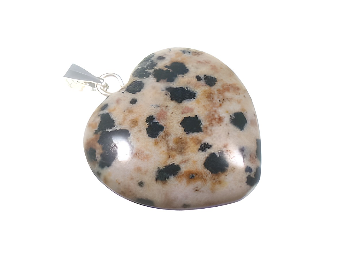 Dalmatiner Jaspis Steinherz als Anhänger mit glänzender Oberfläche, ideal für Kinder, gefertigt von Juwelier Harnisch, mit verschiedenen Edelsteinen, attraktives Design für Schmuckliebhaber.
