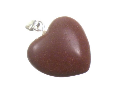Ein herzförmiger Anhänger aus Goldfluss mit Edelsteinen, ideal als Kinderschmuck, hergestellt von Juwelier Harnisch. Der Anhänger zeigt eine glatte, glänzende Oberfläche in erdigen Farbtönen.