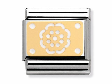 Emaillierter Charm von Nomination in Gold mit einem floralen Muster in Weiß, ideal für individuelle Armbänder und Schmuckkollektionen. Hergestellt mit hochwertigem Edelstahl.