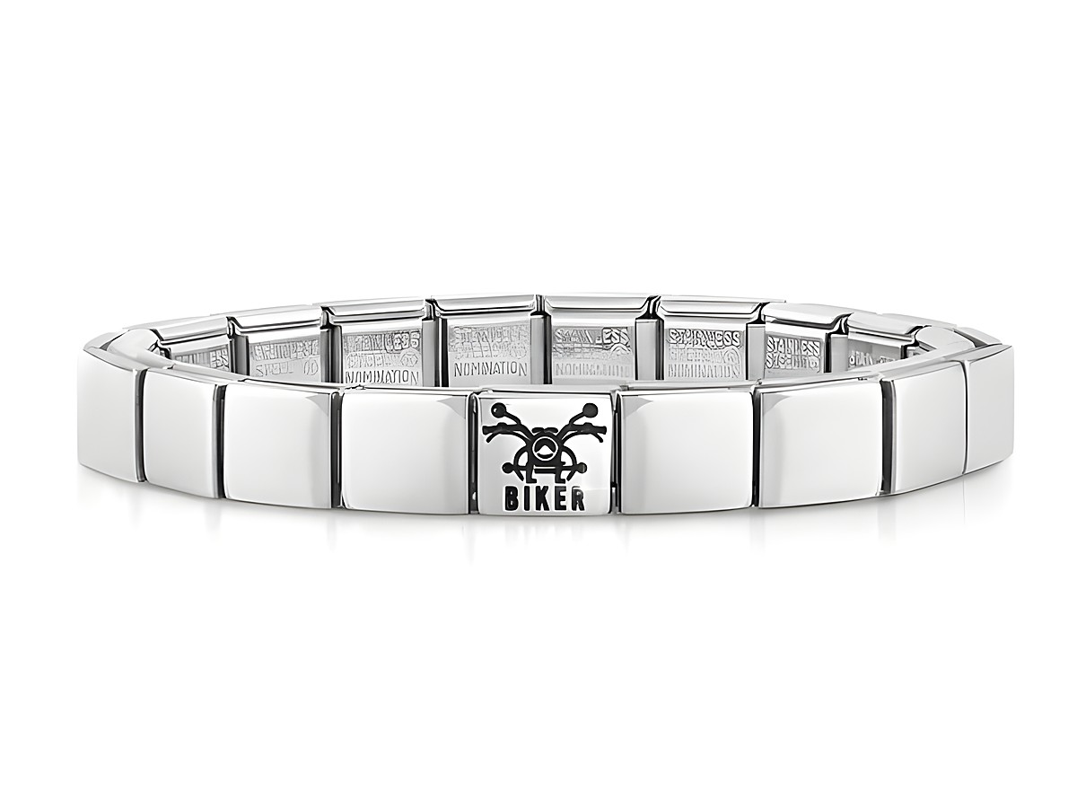 Ein hochwertiges Edelstahlarmband von Nomination in Biker-Design mit einem auffälligen Totenkopf-Motiv, ideal für modebewusste Biker und Accessoire-Liebhaber.