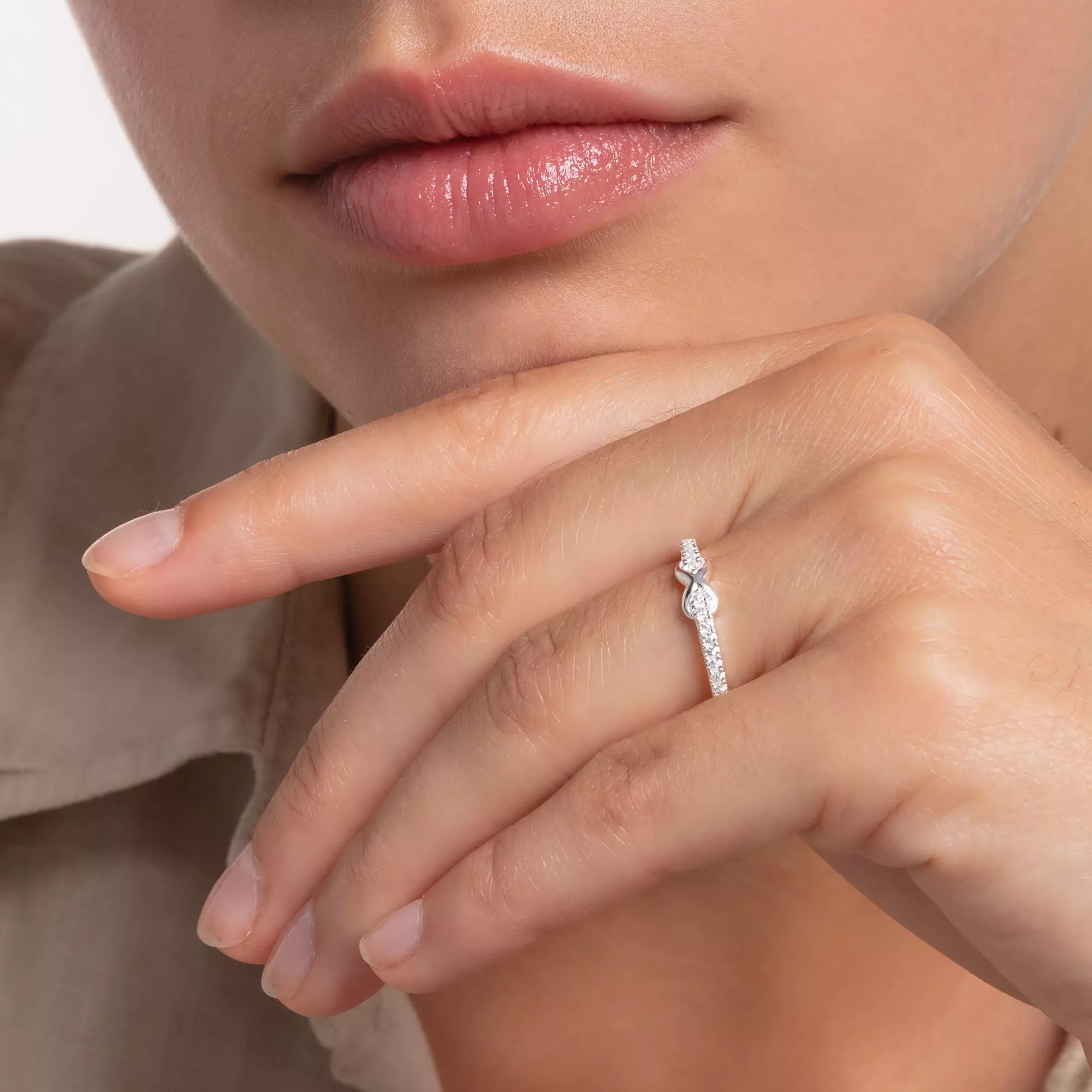 Thomas Sabo Ring Infinity mit weißen Steinen silber – Zirkonia – Ansicht 3