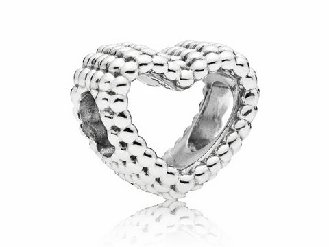 Pandora 797516 Perlen Herz Silber Charm aus hochwertigem Silber in Herzform mit einem eleganten Design und feinen Perlendetails, ideal für charmante Schmuckstücke.