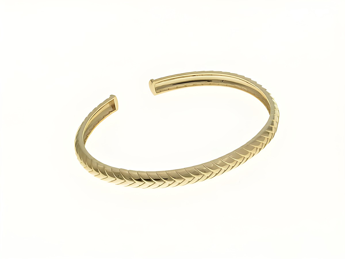 Zopfmuster Armreifen aus Sterling Silber mit rosegold vergoldeter Oberfläche, 16,5 cm, gefertigt vom Juwelier Harnisch, elegant und stilvoll im Design.