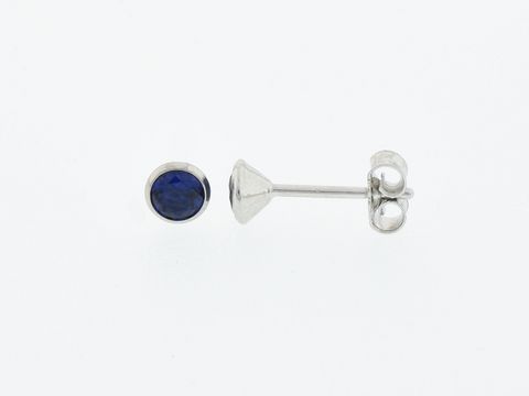 Silber Ohrringe in Kelch-Form mit dunkelblauem Zirkonia, Durchmesser 4,3 mm, Hersteller Juwelier Harnisch, elegant und zeitlos.