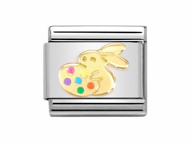 403027276-0 Edelstahlarmband mit 750 Gelbgold und buntem Emaille, zeigt einen Osterhasen, der ein Ei mit bunten Punkten hält, Hersteller ist Nomination.