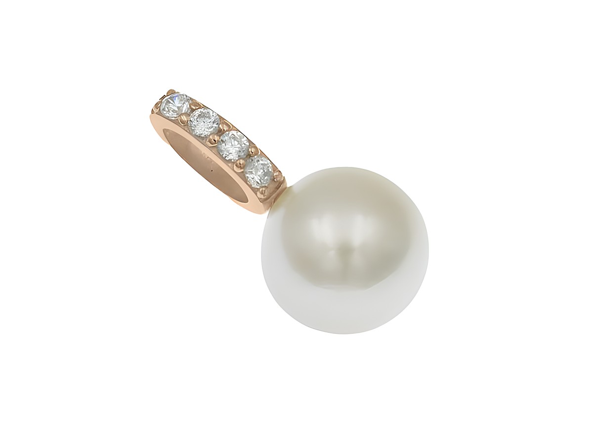 Anhänger aus Süßwasser Zuchtperle mit Roségold Vergoldung und funkelnden Zirkonia-Steinen, hergestellt von Juwelier Harnisch, perfekt für eleganten Schmuck.