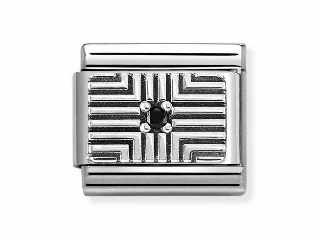 Gestreiftes Plättchen aus Edelstahl und Sterling Silber mit schwarzem Zirkonia in der Mitte, designorientiert und eleganter Schmuck für Armbänder von Nomination.