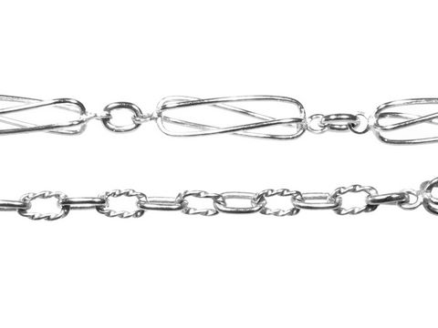 Lange Silberkette 90 cm mit Elementen im rhodinierten Design des Herstellers Juwelier Harnisch, betrachtet von der Seite mit einem auffälligen Mittelteil für Colliers.