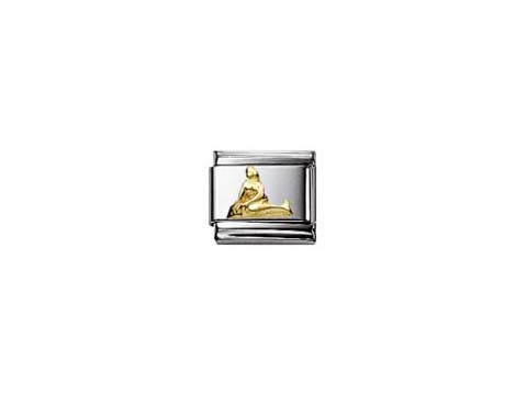 Ein Schmuckelement von Nomination mit einer goldenen Meerjungfrau auf einem silbernen Hintergrund, ideal für eine stilvolle Armbandgestaltung, inspiriert von Kopenhagens berühmtem Denkmal.