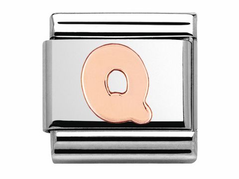 Classic Roségold Buchstabe Q von Nomination, gefertigt aus hochwertigem Edelstahl mit einem glänzenden roségoldenen Buchstaben. Ideal für individuelle Armbänder.